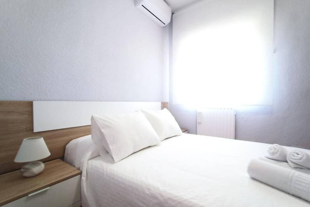 Lux Buenavista Apartment Toledo Luaran gambar
