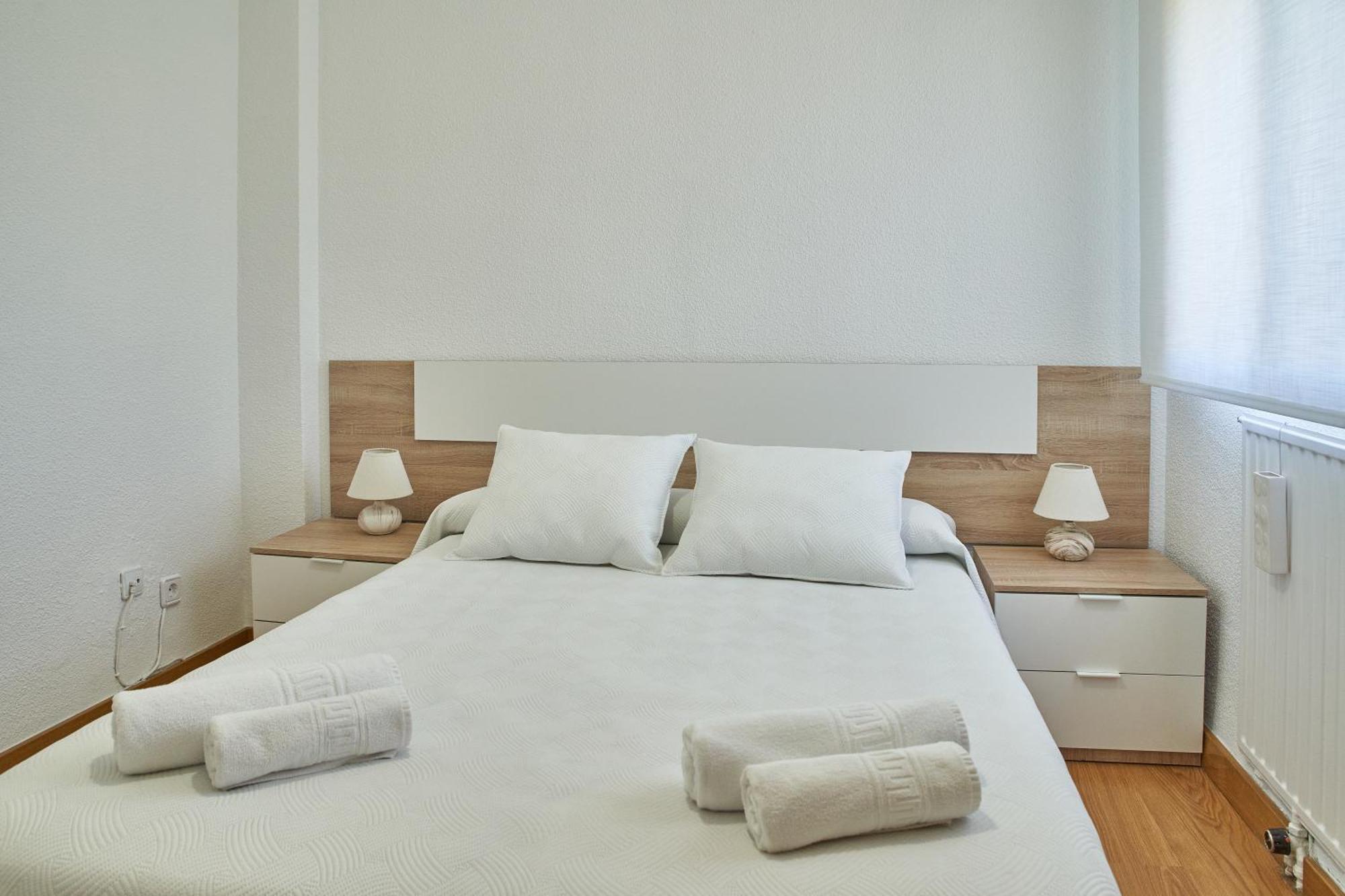 Lux Buenavista Apartment Toledo Luaran gambar